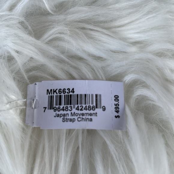 NEW Authentic Michael Kors Gold & Crystal Watch - Picture 15 of 15